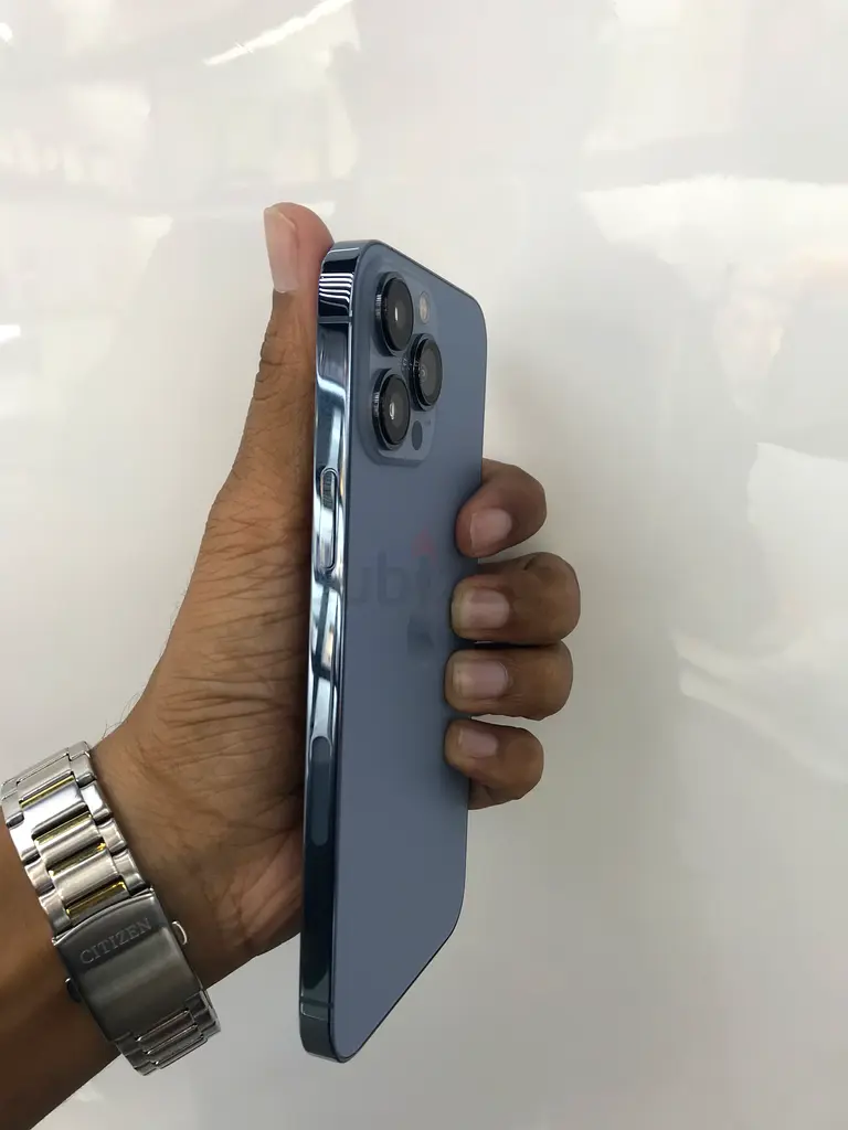 iPhone 13 Pro Max, 256gb Memory, Look like Brand New, Excellent Battery