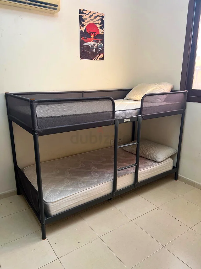 Single Bed with Mattresses