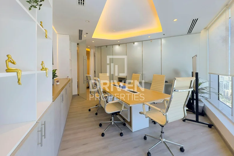 Office Great fit out Stunning Burj View Vacant Soon Dubai