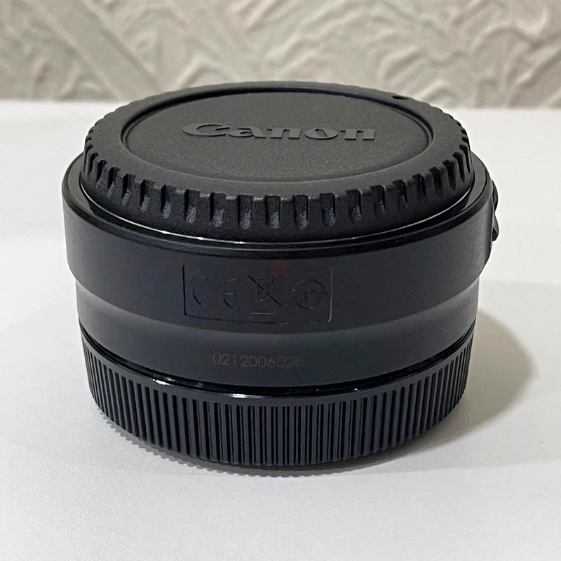 Canon Mount Adapter EFEOS R ( canon ef lens to canon mirrorless camera