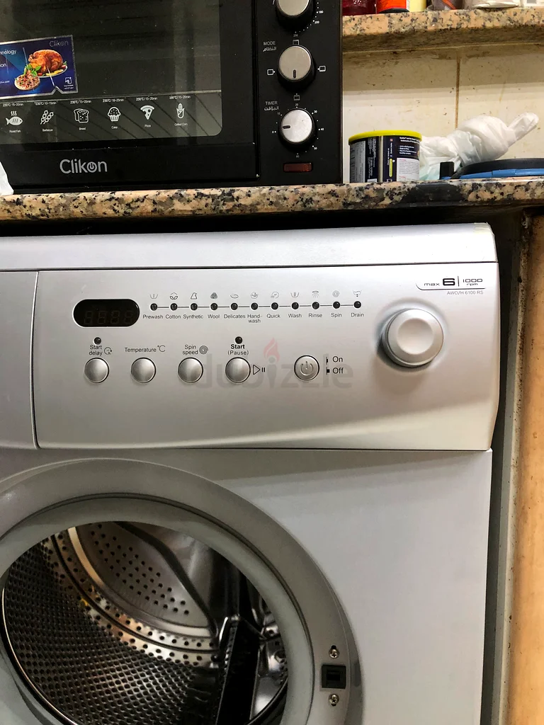 WHIRLPOOL WASHING MACHINE BRAND NEW