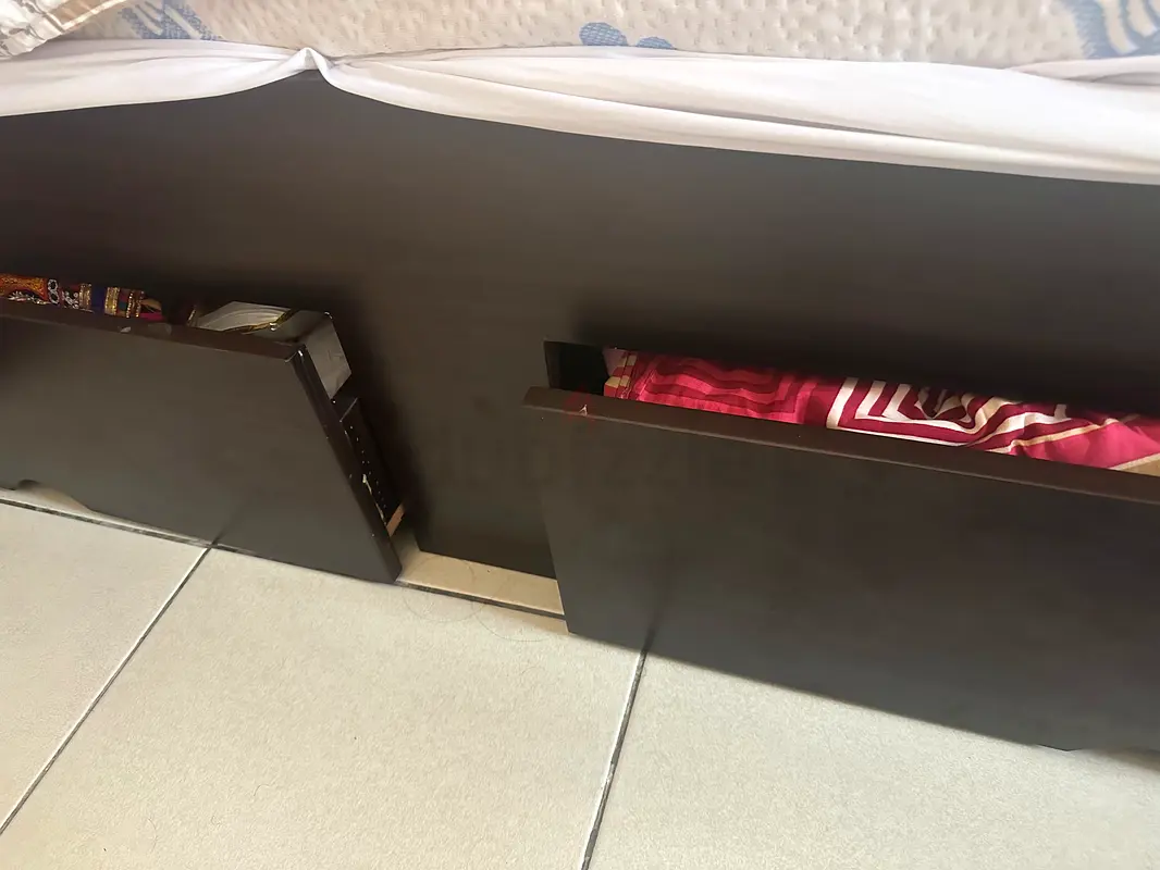 King size bed with storage