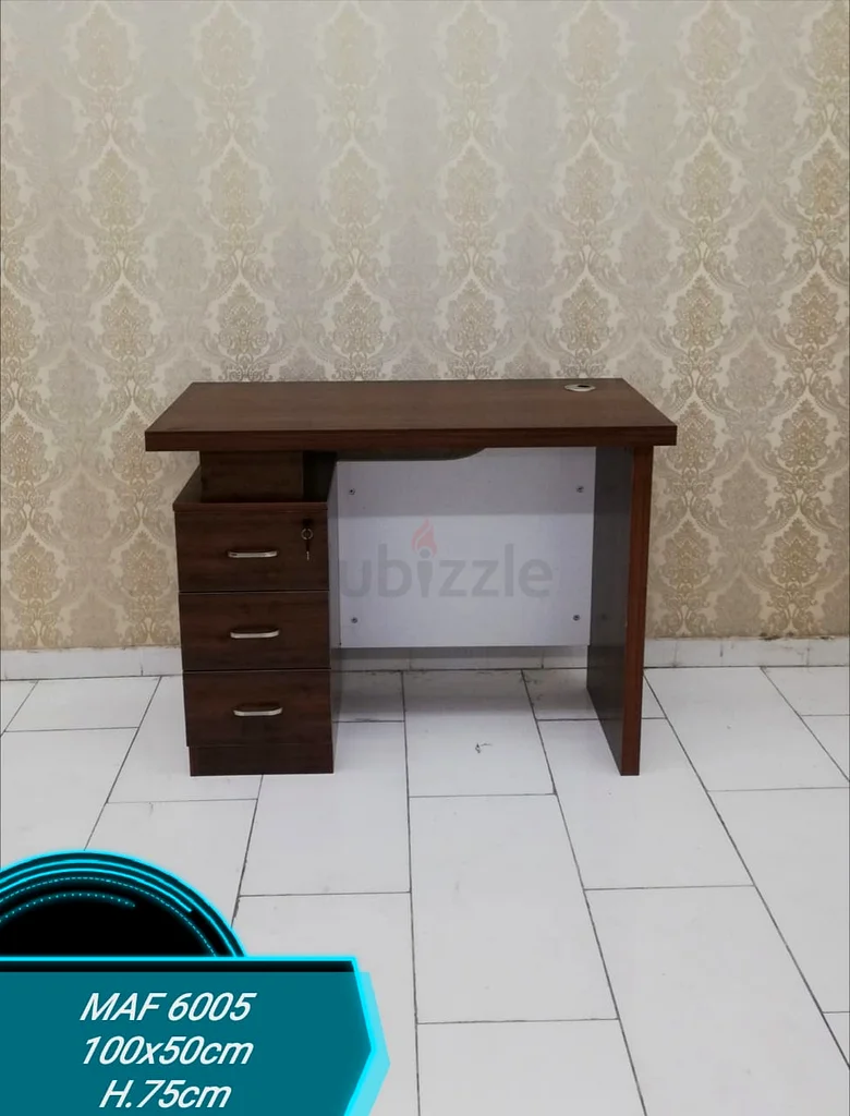 بيع طاولة مكتب جديدة63222347433729119