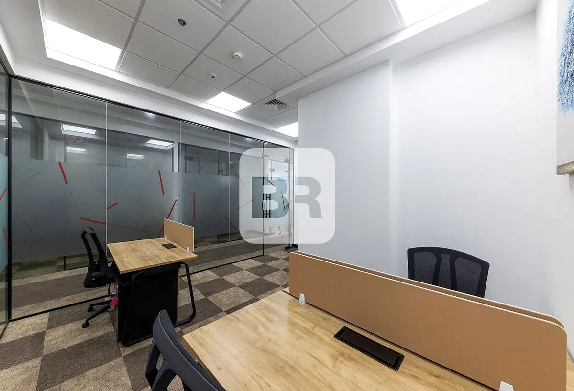 Office Furnished Onsite IT support 24/7 Access Dubai