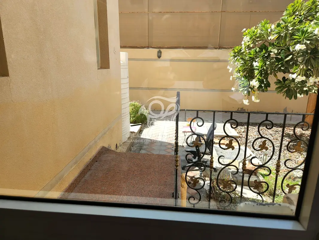 Apartment Spacious Studio Nearby Al Forsan Khalifa City A