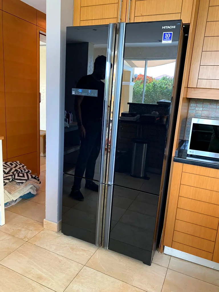 New Model Hitachi 800 litres 4 Door Refrigerator with Digital Clock