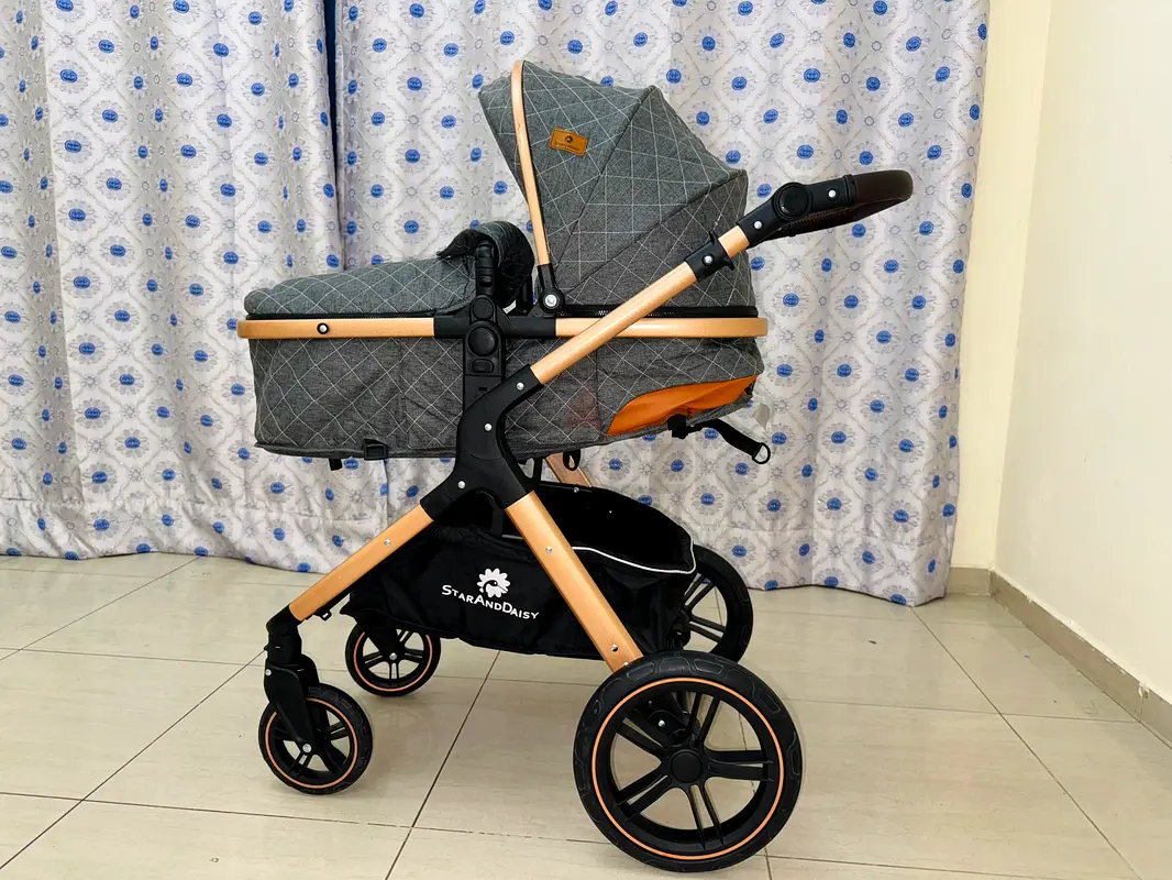StarAndDaisy Luxury Baby Stroller