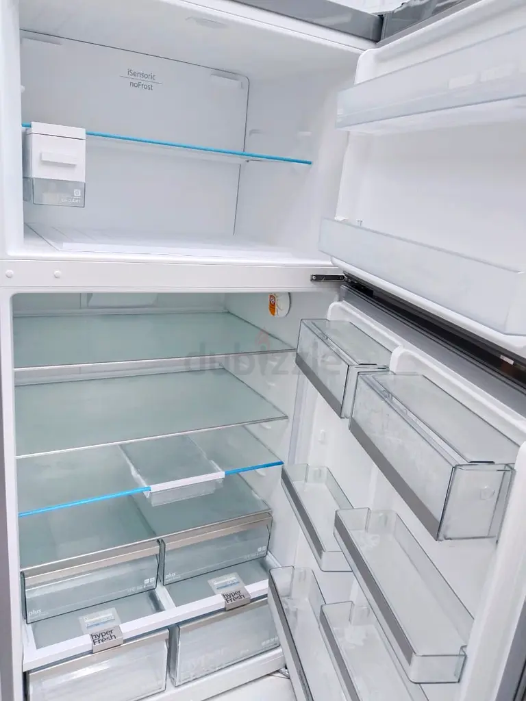 Siemens IQ700 Latest Model Fridge Freezer for sale