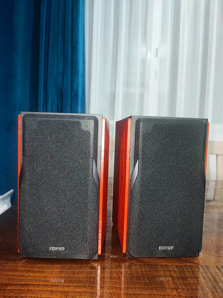 Edifier passive bookshelf speakers