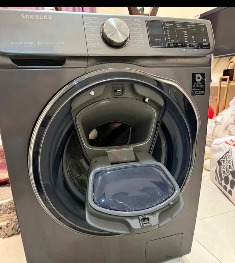 Samsung washing machine 9kg for sale same same new condition