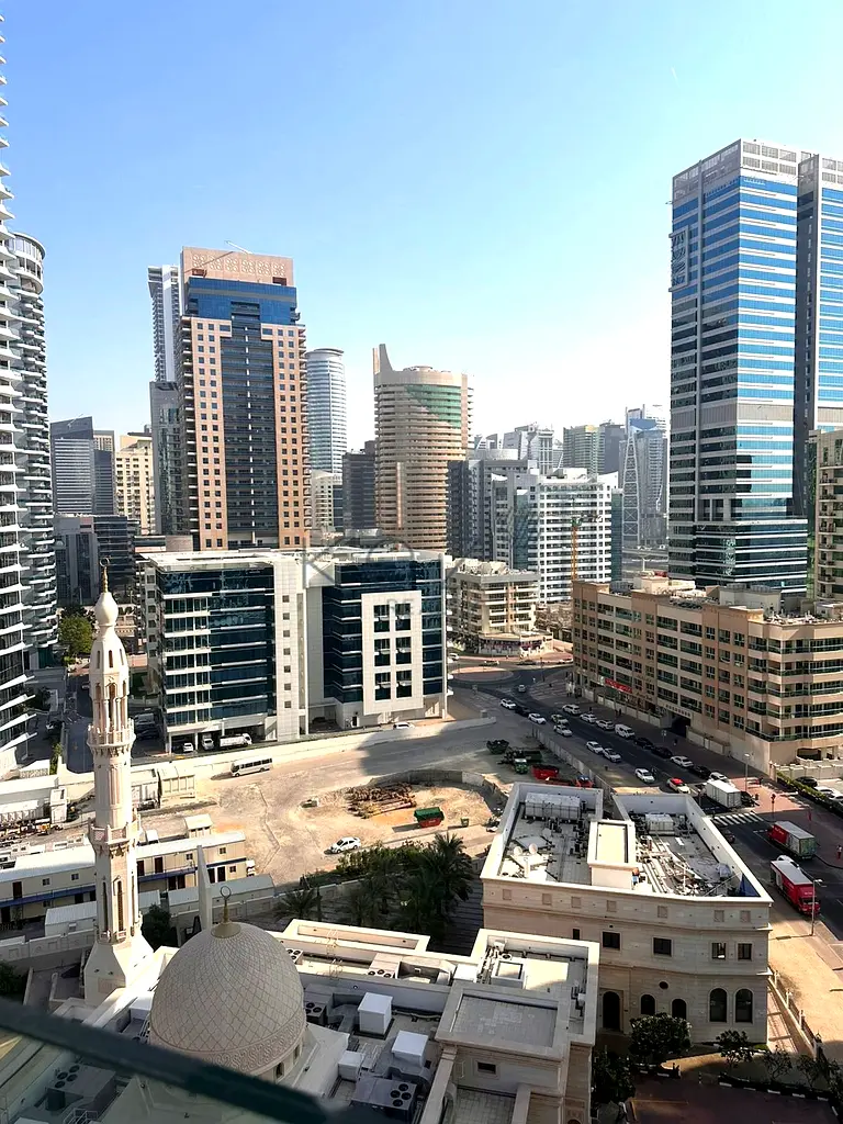 Apartment Brand New Vacant Spacious l Balcony Dubai