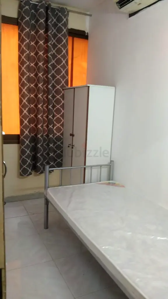 Apartment Partition near to Al Ain mall Al Ain