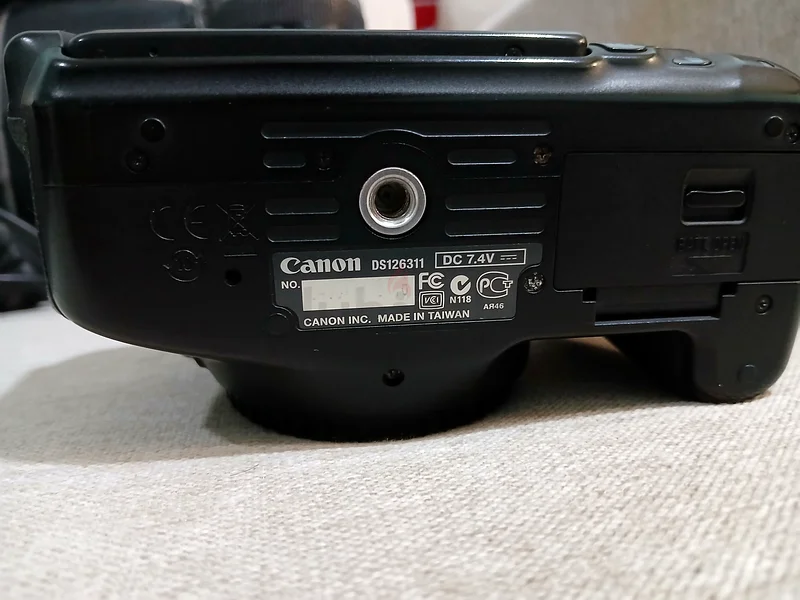 كاميرا كانون DSR EOS 600D63234133359235113