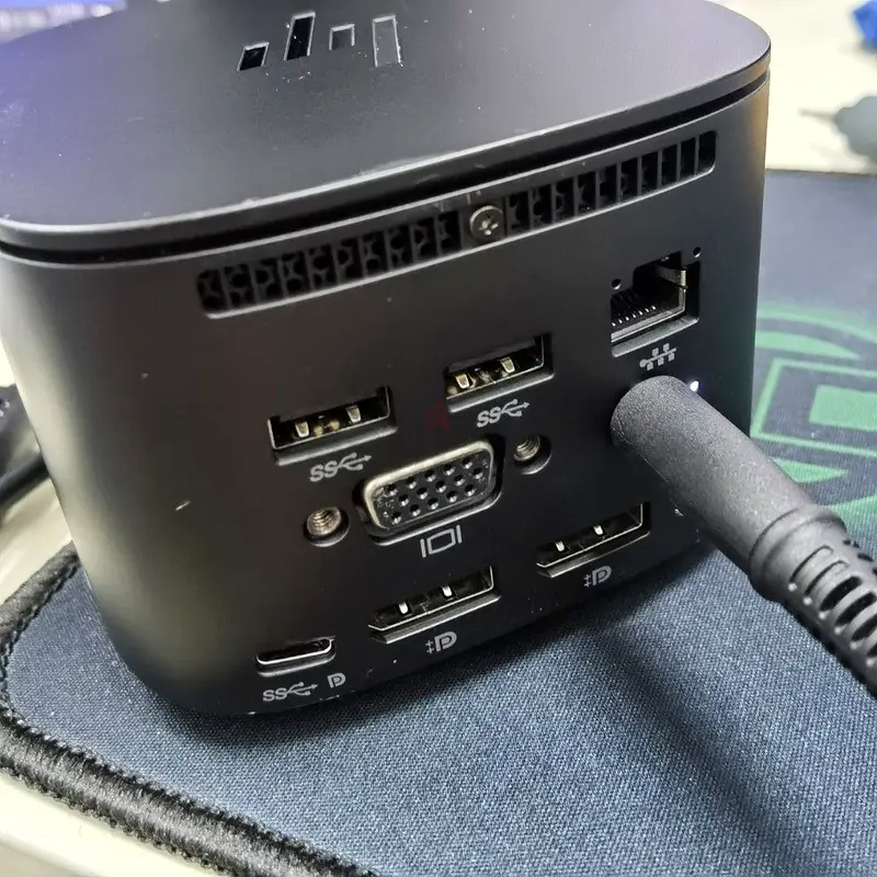 HP THUNDERBOLT DOCKING STATION