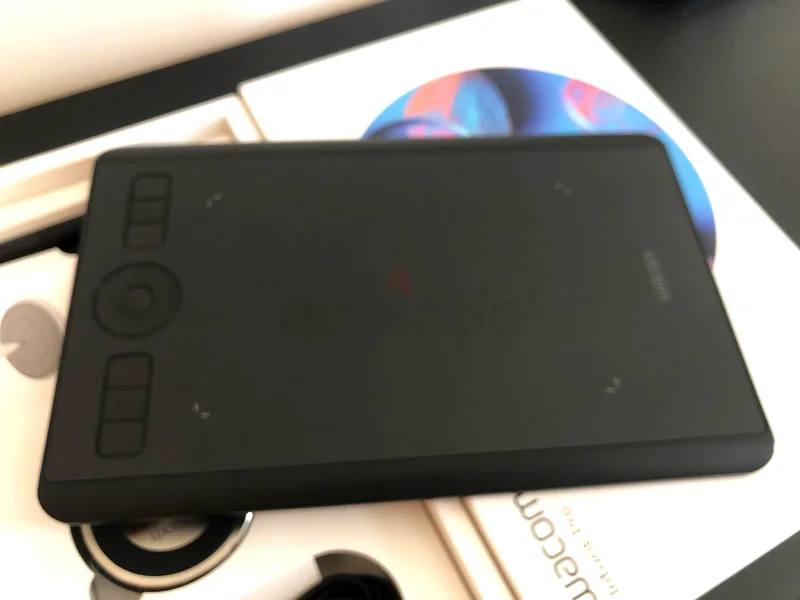 Graphic tablet Intuos Pro PTH460