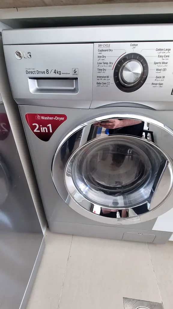 LG 8/4KG 2in1 washing machine good condition