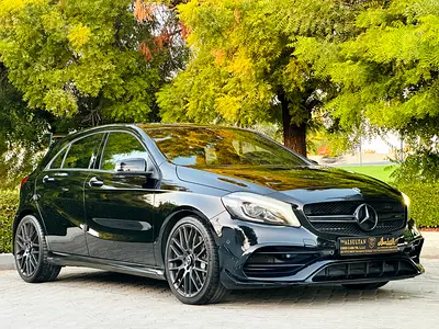 Mercedes Benz A45 AMG FULL OPTIONS FREE ACCIDENT