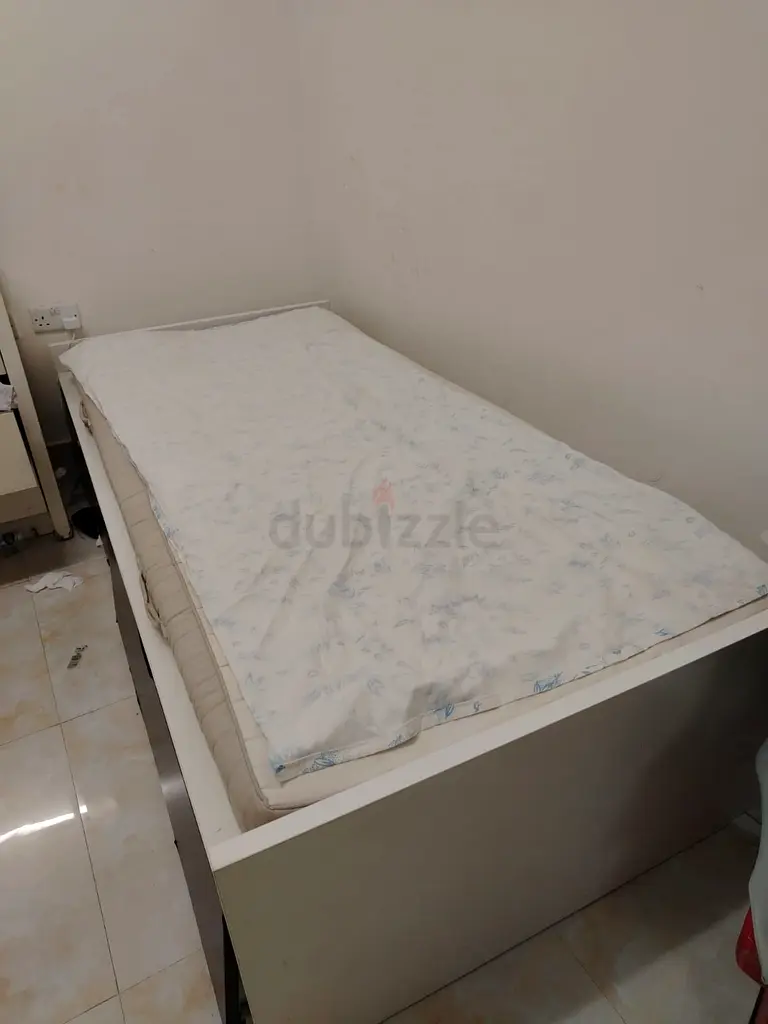 سرير تخزين مع ادراج bed with drawer storage