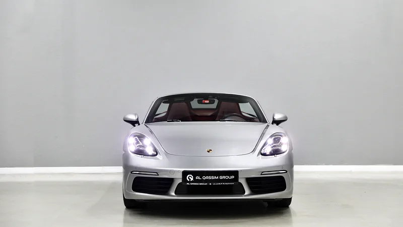 Boxster 718 | GCC | Ref#S20546563231637673218111