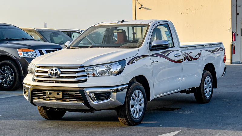 2025 - HILUX GLX 2.7L PETROL S/C Hilux Single Cab 5 Speed Petrol63149120807553111