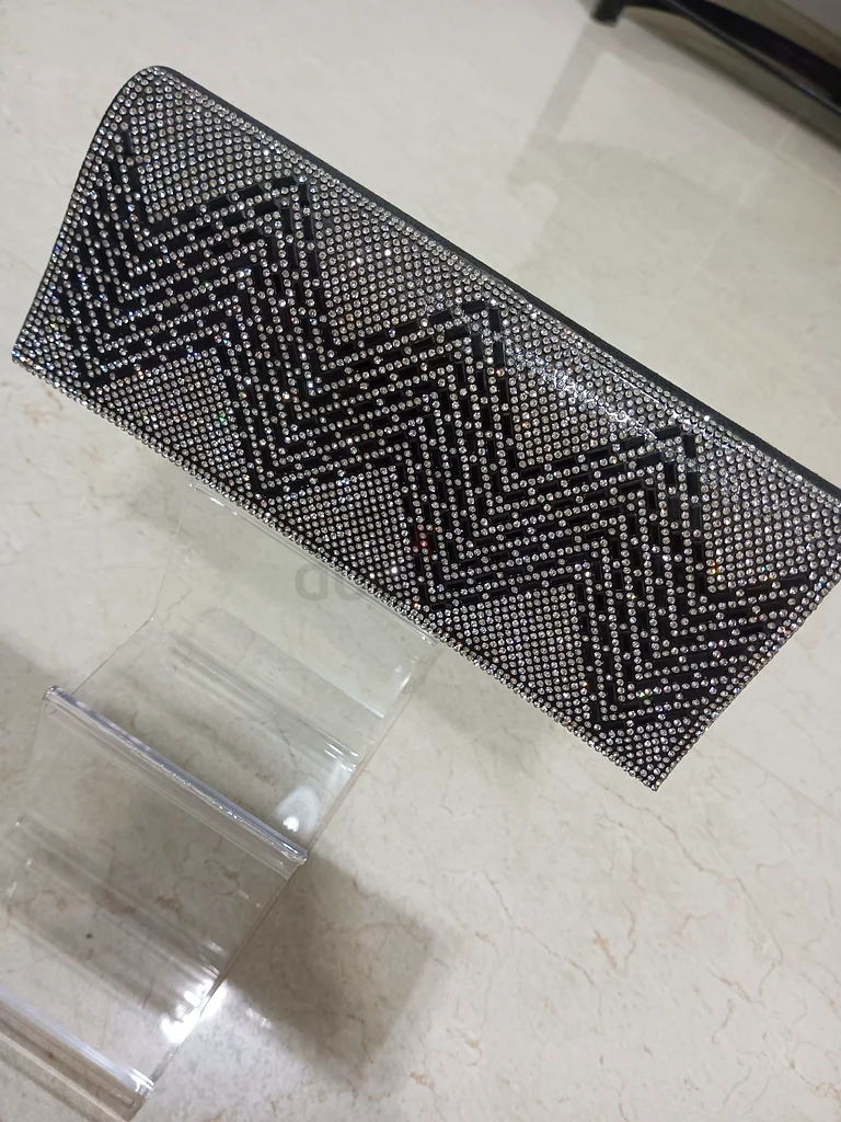 Clutch63239086002562110