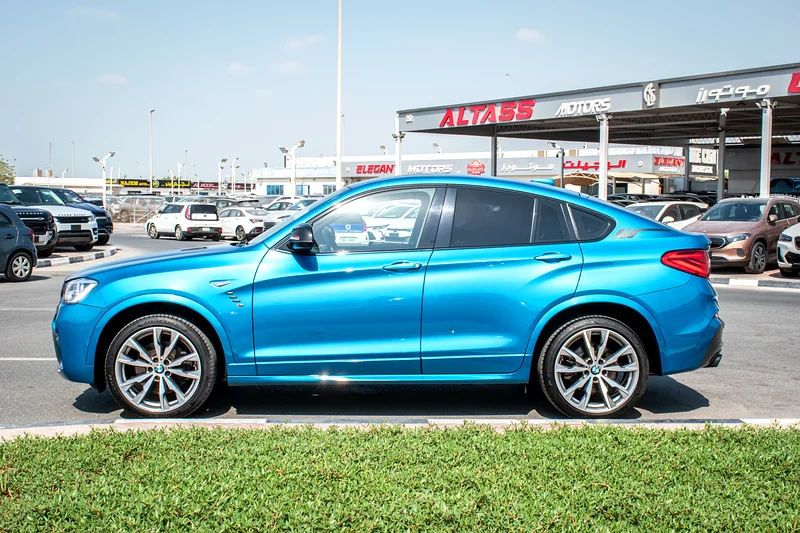 2017 - بي إم دبليو X4 M40i - حالة ممتازة - فقط 44,000 كم63162465382785114