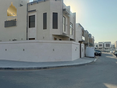 Villa For Sale In Al Zahia Area, Ajman, Freehold For All Nationalities