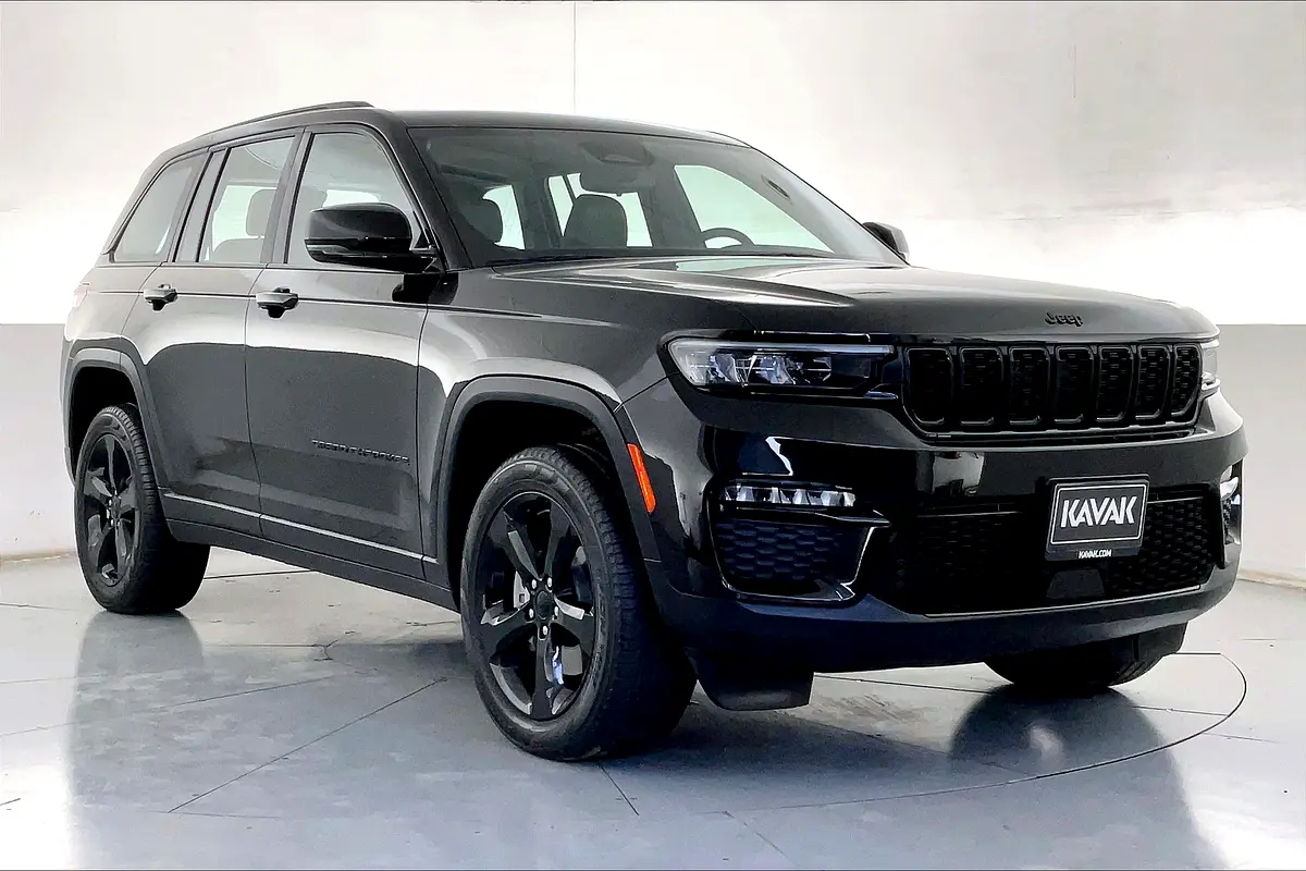 2023 Jeep Grand Cherokee Altitude • Big Price Drop • Manufacturer