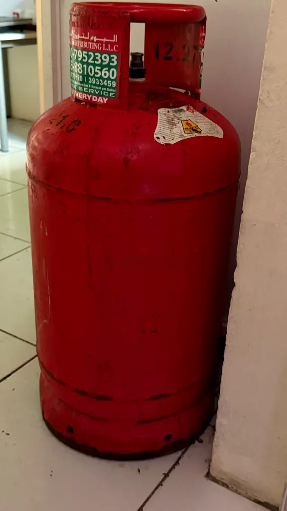 Gad cylinder with regulator 22kg