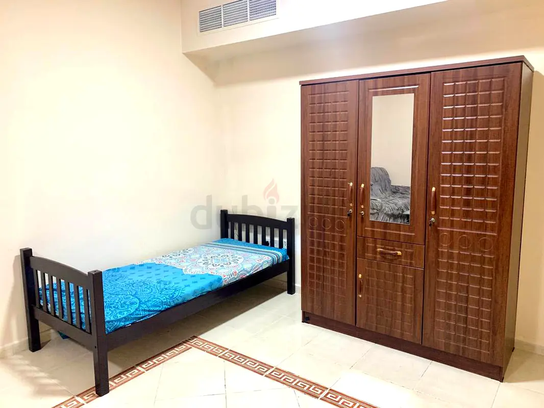 Apartment Fully furnished Executive Bed Space available Ajman