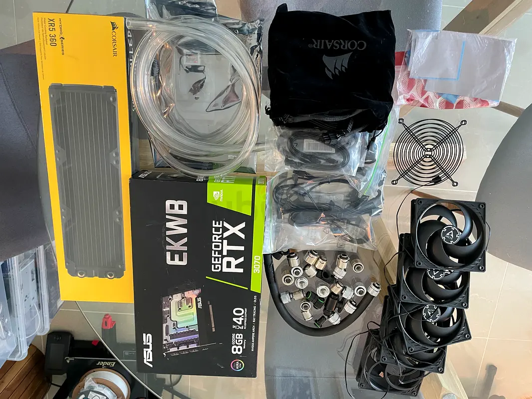 Ryzen 9 7950X RTX 3070 water cooled gaming pc