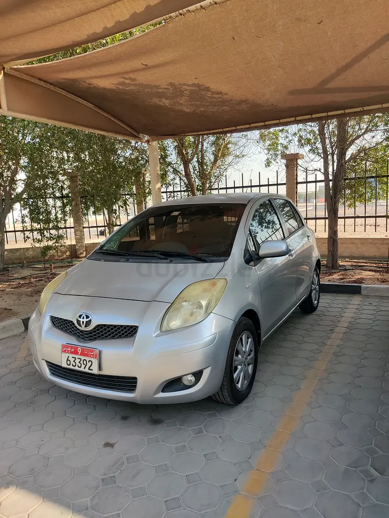 Toyota Yaris 2011 hatchback (Second owner) | dubizzle