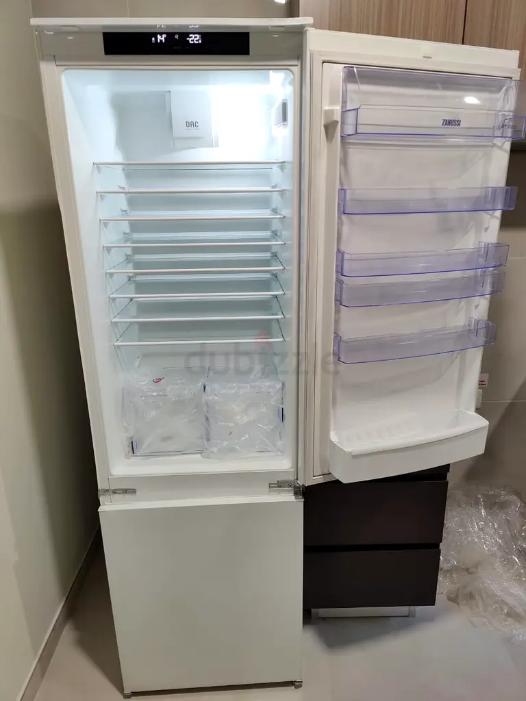 Zanussi latest model bottom freezer fridge builtin