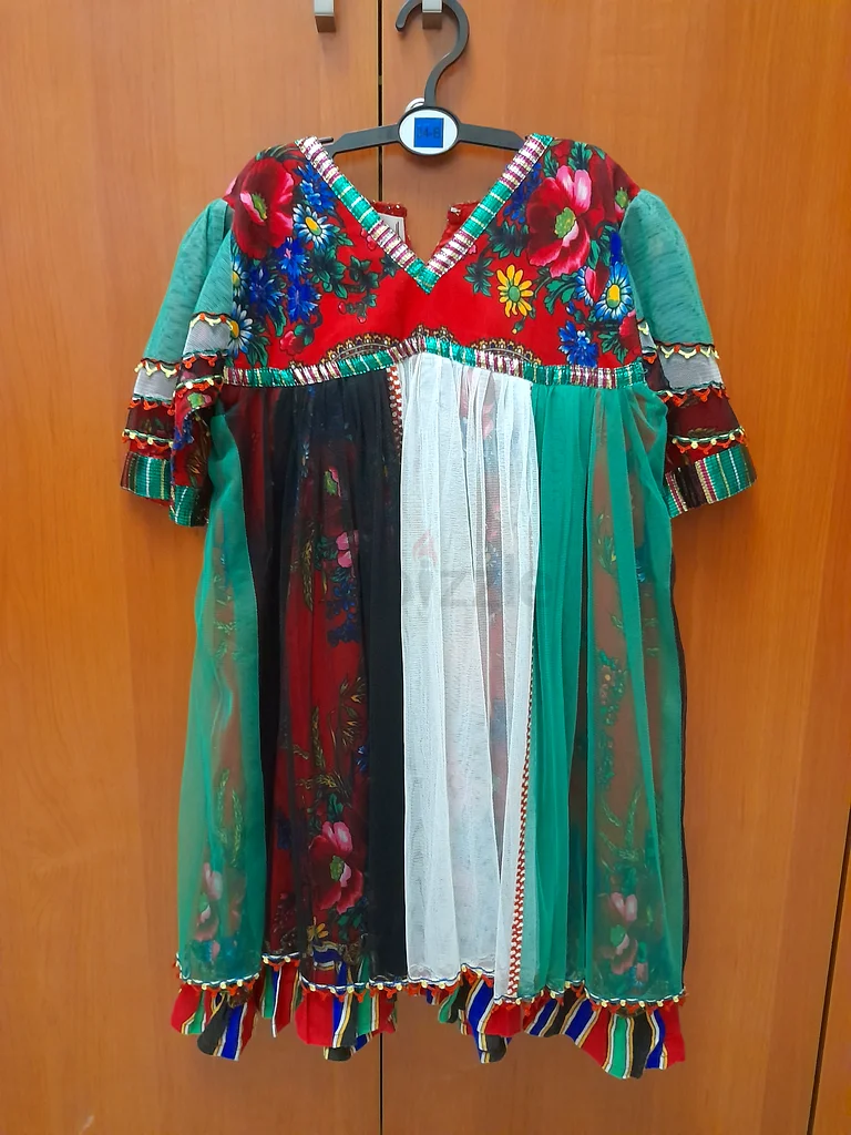 اللبس الوطني الإماراتي للأطفال من 5 إلى 8 سنوات63239616972418113