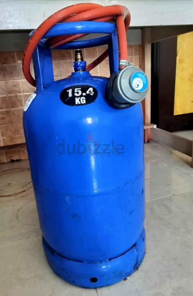 Gas Cylinder regulator and pipe