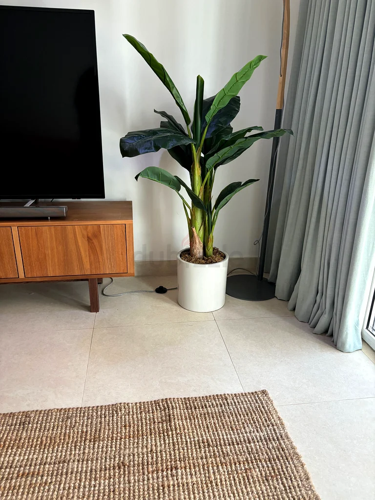 Bloomr Artificial Banana Tree 125cm, perfect condition.