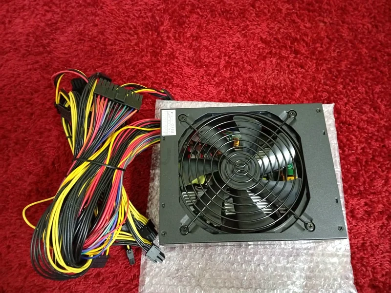 Motherboard graphic card power supplier