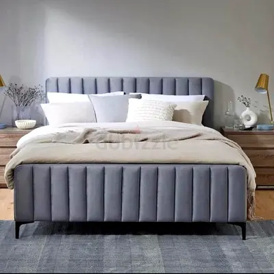 Stylus Charcoal Gray Velvet Upholstered Bed