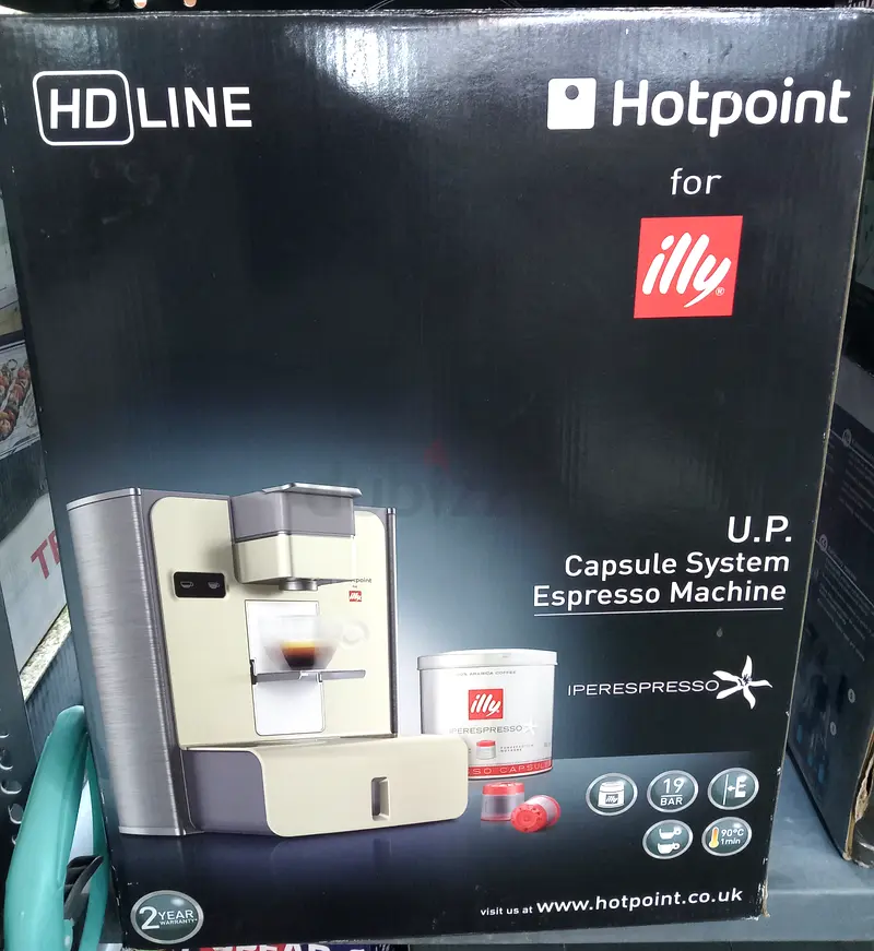 illy coffee machine brand new
