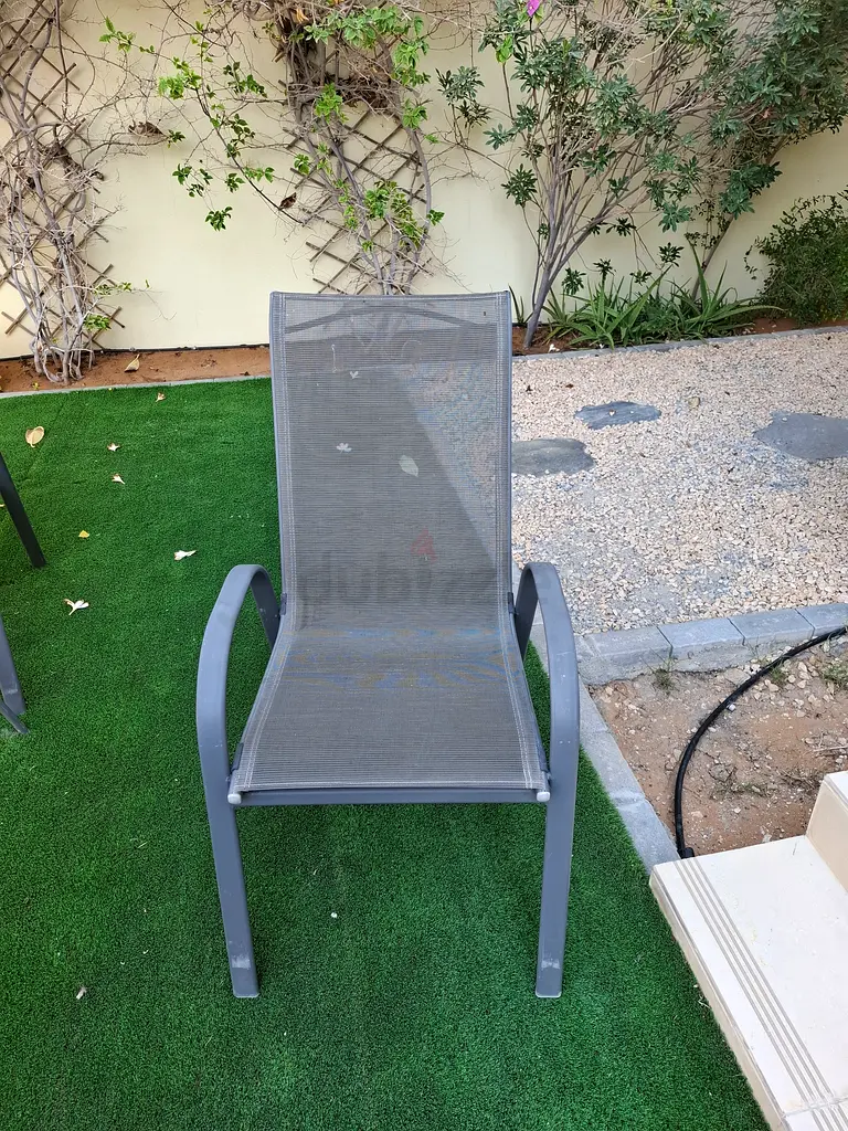 Outdoor Table and chairs