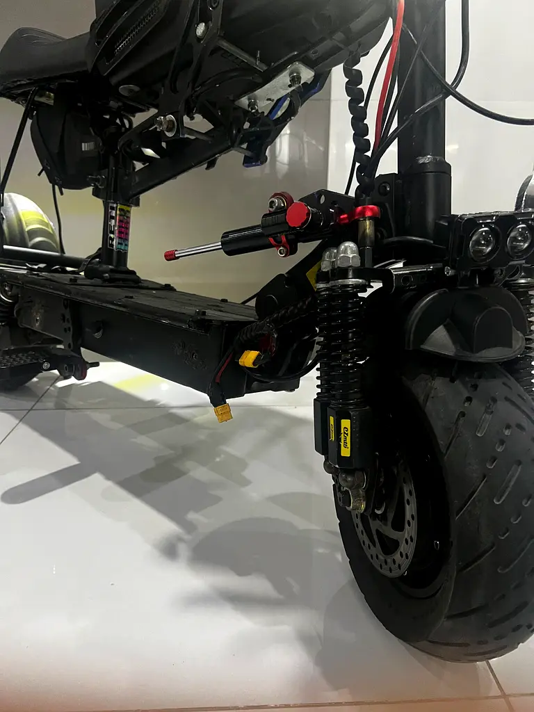 CUSTOM DUAL MOTOR RACING ELECTRIC SCOOTER FOR URGENT SALE!!