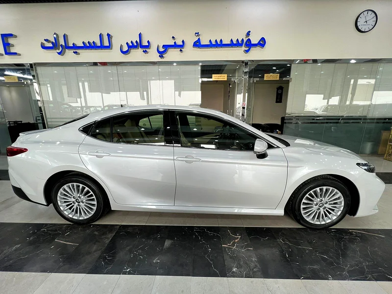 تويوتا كامري XLE موديل 2025 - ضمان الوكالة63147211700097113