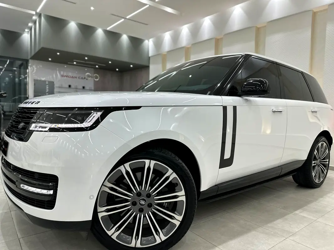 Range Rover HSE P530 V8,2024 Model, Gcc Specs, Under Dealer Warranty
