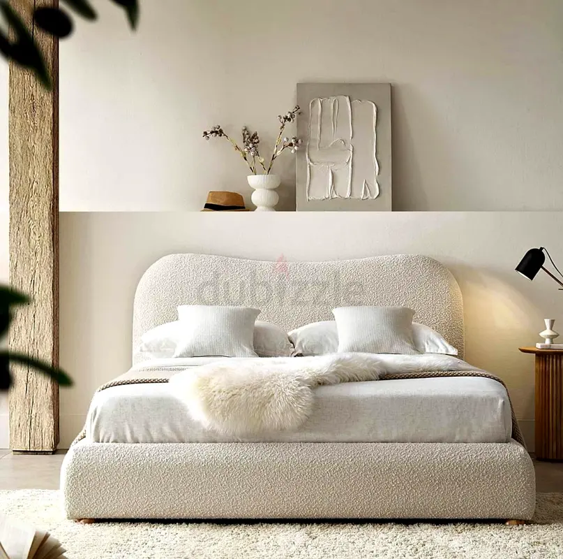 Brand New Luxury Hydraulic Storage Bed King Size