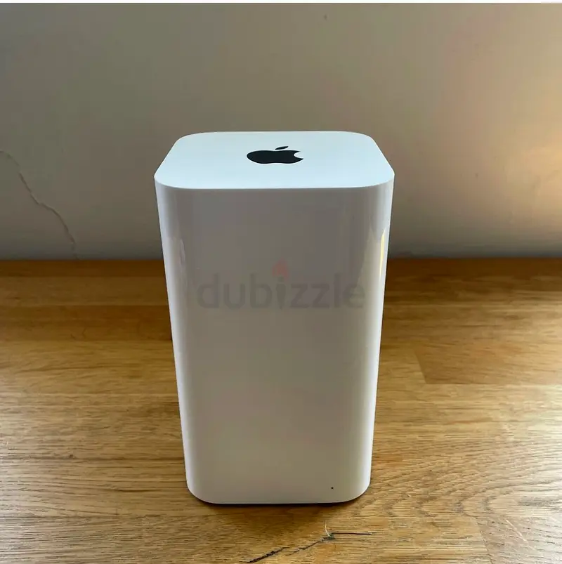 Apple AirPort Extreme Base Station