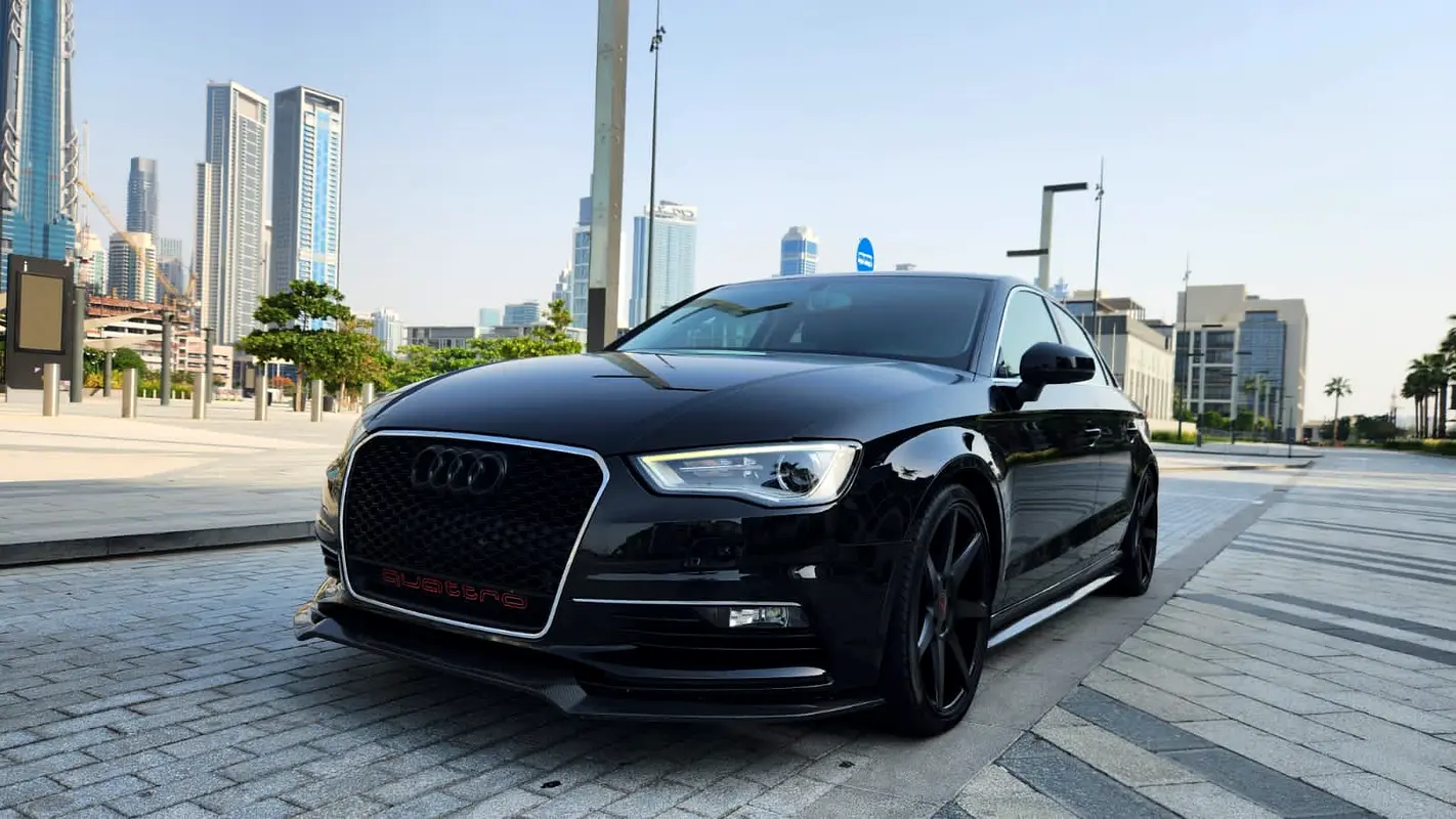 Audi A3 2016 — photo 1 of 20
