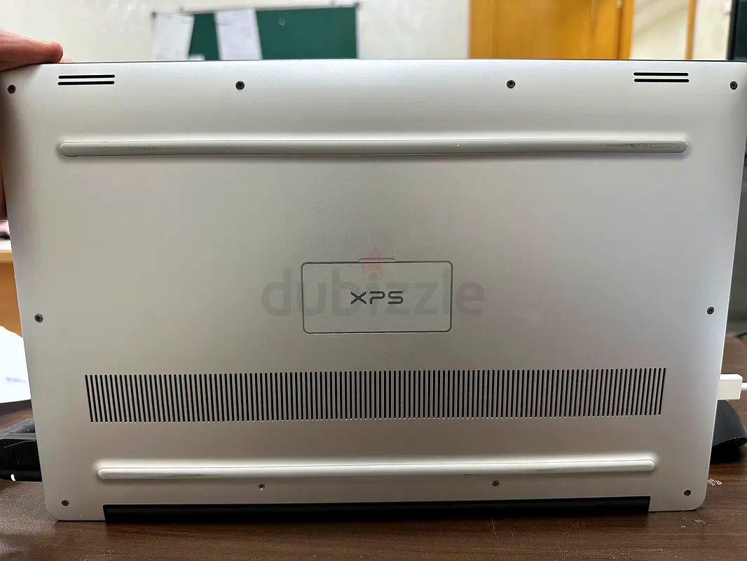 Laptob Dell XPS 15 957063255527479297114