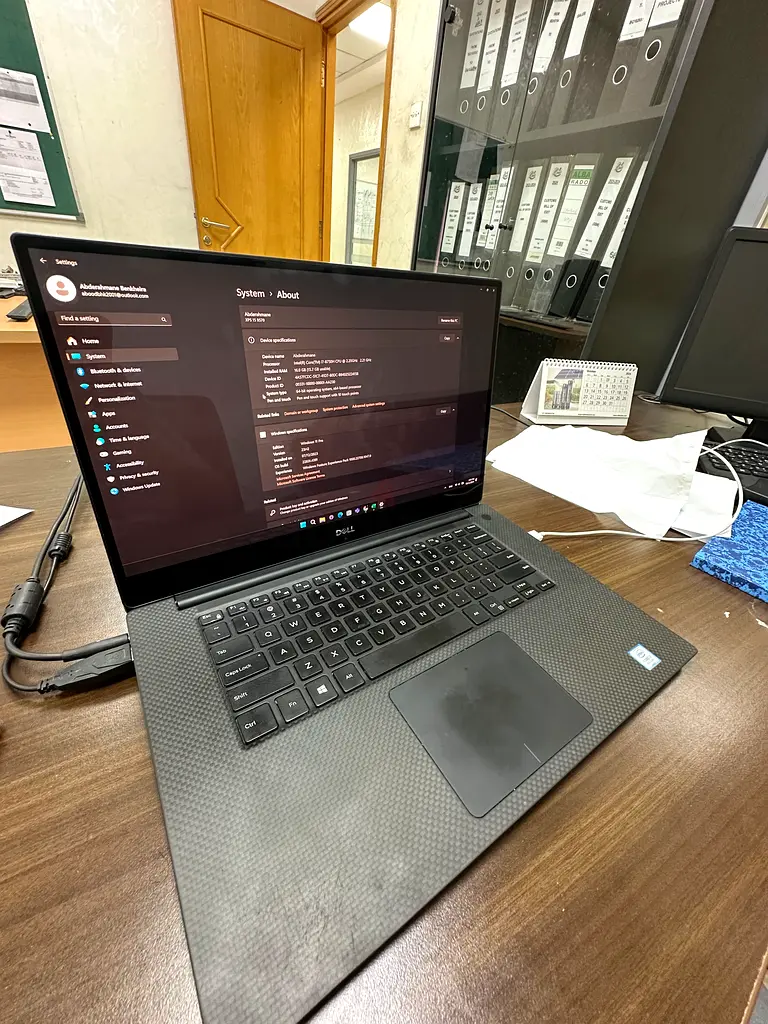 Laptob Dell XPS 15 957063255527479297111