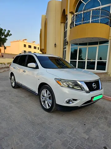 نيسان باثفايندر موديل 2013