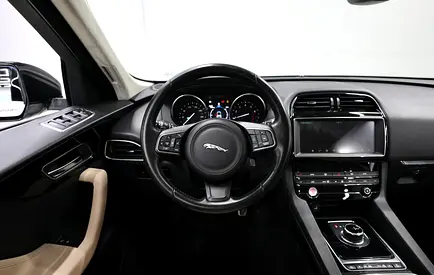 2019 Jaguar F-PACE 照片 8